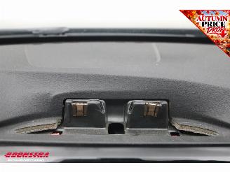 BMW 3-serie 320i High Executive Sport Cruise Navi Clima SHZ Bluetooth PDC picture 7