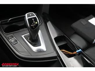 BMW 3-serie 320i High Executive Sport Cruise Navi Clima SHZ Bluetooth PDC picture 8