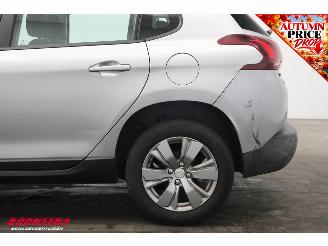 Peugeot 2008 1.2 PureTech Access Pano Cruise Navi Airco Apple/Android PDC picture 5