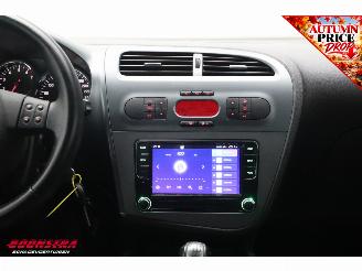 Seat Leon 1.6 Stylance Cruise Clima Bluetooth PDC Org.NL + NAP picture 7