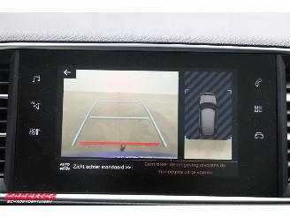 Peugeot 308 1.2 PT Aut. Premium Panorama Navi Clima Camera PDC AHK Cruise Apple/Android picture 25