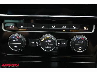Volkswagen Golf 2.0 TSI DSG GTI Performance Pano ACC Navi Clima SHZ Apple/Android Camera PDC picture 35