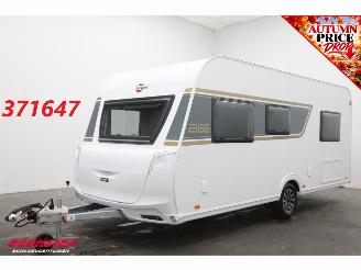 krockskadad bil caravan Burstner  Averso 465 TS B66 Rondzit Frans bed 2026/7