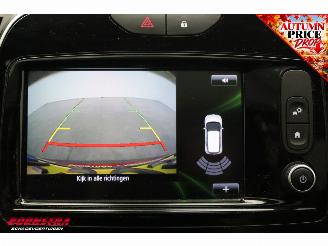 Renault Captur 1.2 TCe Aut. Intens Pano Clima AHK Camera Cruise picture 23
