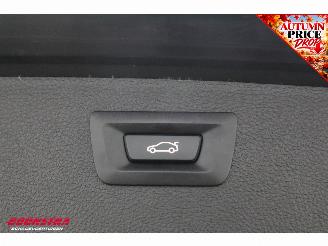 BMW 3-serie 318i Aut. M-Sport PDC Navi Clima LED LMV HIFI picture 20
