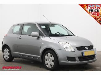 Suzuki Swift 1.3 Comfort 2e Eig. 108.123 km! picture 2