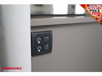 Burstner  Averso 535 TL B66 Single Beds LMV Middenkeuken picture 23