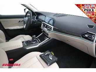 BMW 3-serie 330e High Executive HUD Pano Memory Camera SHZ Leder LED picture 15