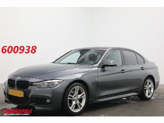Schadeauto BMW 3-serie 318i Aut. M-Sport Clima Navi SHZ LED Cruise Leder 2018/6