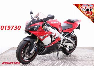 skadebil auto Yamaha Cr-v YZF-R1 BY 2001 2001/8