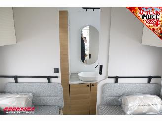 Adria  Adora 572 UT All-in Airco Lengtebed LMV DeLonghi ATC picture 22