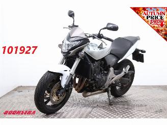 krockskadad bil motor Honda CB 600 F Hornet ABS Orig NL 11.870 km! 2011/3