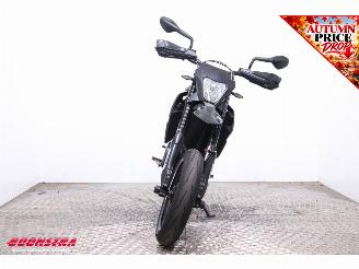 KTM 690 SMC R Quickshift 7.760 km! picture 6