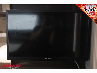 Hobby  560 CFE Premium Mover Luifel Frans bed Middenkeuken Rondzit LMV picture 29