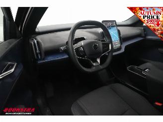 Volvo EX30 Twin Motor Performance Ultra 69 kWh Pano 360 H&K LrHZ SHZ Virtual picture 22