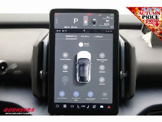 Volvo EX30 Single Motor Extended Range Plus 69 kWh H/K ACC Navi Clima SHZ Apple/Android Camera PDC picture 35