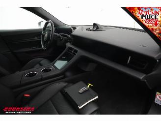 Porsche Taycan 93.4 kWh Perf.Bat.+ Chrono Pano ACC PASM Bose 360° Memory Chalk picture 14