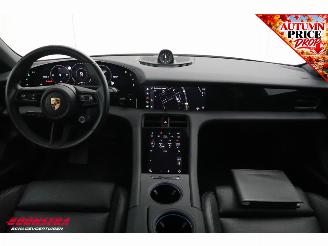 Porsche Taycan 93.4 kWh Perf.Bat.+ Chrono Pano ACC PASM Bose 360° Memory Chalk picture 15