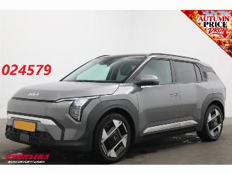 damaged passenger cars Kia EV3 Plus Advanced 58.3 kWh H/K Pano ACC Navi Leder SHZ LrHZ Virtual Apple/Android Camera PDC 2025/1