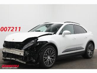 skadebil auto Porsche Macan 4 100 kWh Pano LED ACC HUD Memory Camera SHZ 2024/9