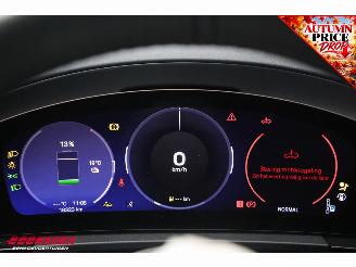 Porsche Macan 4 100 kWh Pano LED ACC HUD Camera SHZ picture 25