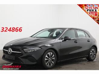krockskadad bil auto Mercedes A-klasse 200 d Aut. Business Line Navi Clima Cruise Camera SHZ 2023/10