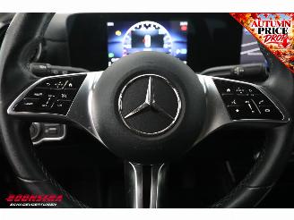 Mercedes A-klasse 200 d Aut. Business Line Navi Clima Cruise Camera SHZ picture 19