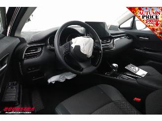 Toyota C-HR 1.8 Hybrid Dynamic ACC Navi Clima Apple/Android Camera PDC picture 18