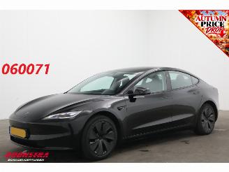 skadebil auto Tesla Model 3 RWD 60 kWh Fahrbar Pano ACC Navi Leder Memory SHZ Camera PDC Clima 2024/2
