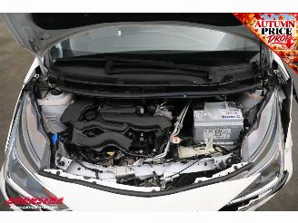 Toyota Aygo 1.0 VVT-i x-play Cruise Navi Apple/Android Camera Airco picture 9