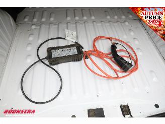 Toyota Proace Prof 50 kWh Cruise Apple/Android AHK Airco picture 24