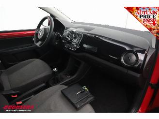 Volkswagen Up! 1.0 move up! BlueMotion 5-drs Airco picture 6