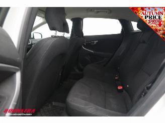 Volvo V-40 2.0 D2 Kinetic Cruise AHK SHZ Bluetooth picture 23