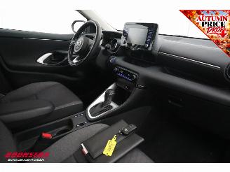 Toyota Yaris 1.5 Hybrid Dynamic Cruise Camera Bluetooth Clima picture 13