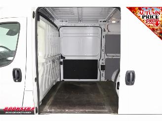 Peugeot Boxer 2.2 BlueHDi 165 L2H2 3.5t Cruise Navi Apple/Android Camera PDC Clima picture 13