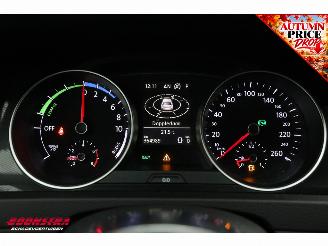 Volkswagen Golf 1.4 TSI GTE Pano ACC Leder SHZ Camera Clima Navi picture 24