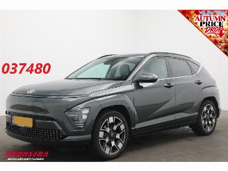 skadebil auto Hyundai Kona Premium 65.4 kWh Bose HUD ACC Navi Leder Memory SBL LrHZ Virtual Apple/Android Camera PDC Clima 2024/10