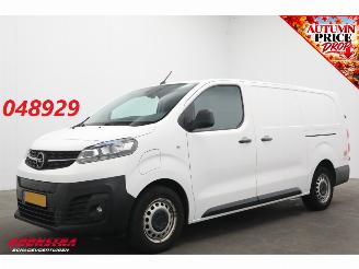 skadebil bedrijf Opel Vivaro-e L3-H1 Edition 50 kWh Cruise Navi Apple/Android Camera PDC Airco 2022/1