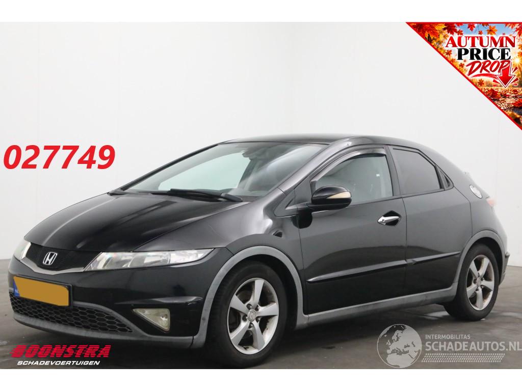 Honda Civic 1.8 Sport Cruise Clima