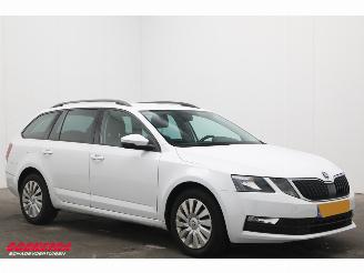 Skoda Octavia Combi 1.6 TDI Greentech Ambition Cruise Bluetooth Airco picture 2