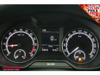 Skoda Octavia Combi 1.6 TDI Greentech Ambition Cruise Bluetooth Airco picture 12