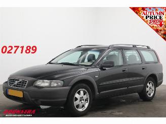 occasione autovettura Volvo V-70 Cross Country 2.4 T AWD Comfort Line Cruise Leder Memory PDC AHK 2001/3