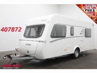 dommages caravanes Eriba  Nova Light 442 Luifel Lengtebed Treinzit 1600kg NIEUW / NEU 2026