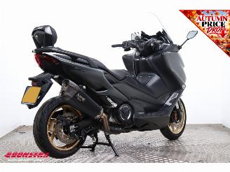 Yamaha  TMAX 560 Tech MAX ABS 35 KW Akrapovic LED Cruise Heizgriffe SHZ picture 3