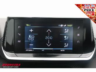 Peugeot e-208 EV Active Pack 50 kWh Cruise Navi Apple/Android PDC Clima picture 23