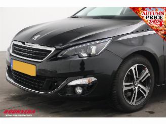 Peugeot 308 1.2 PureTech Aut. Allure Pano Cruise Navi Camera PDC AHK Bluetooth Clima picture 9