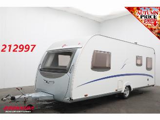 Schade caravan Burstner  Trecento 525 TL Middenkeuken Lengtebed 2006/2