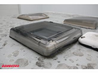 Burstner  Trecento 525 TL Middenkeuken Lengtebed picture 10