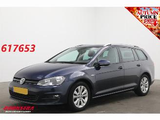 krockskadad bil auto Volkswagen Golf Variant 1.0 TSI Connected Series Cruise Navi Apple/Android Camera PDC AHK Clima 2016/5