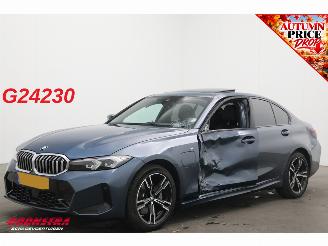 Damaged car BMW 3-serie 330e M Sport Pano H/K Camera SHZ ACC Apple/Android 2026/3